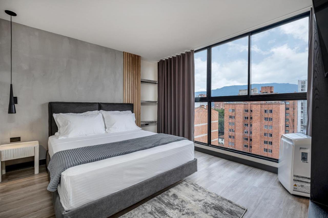 Aparthotel Housy Laureles *