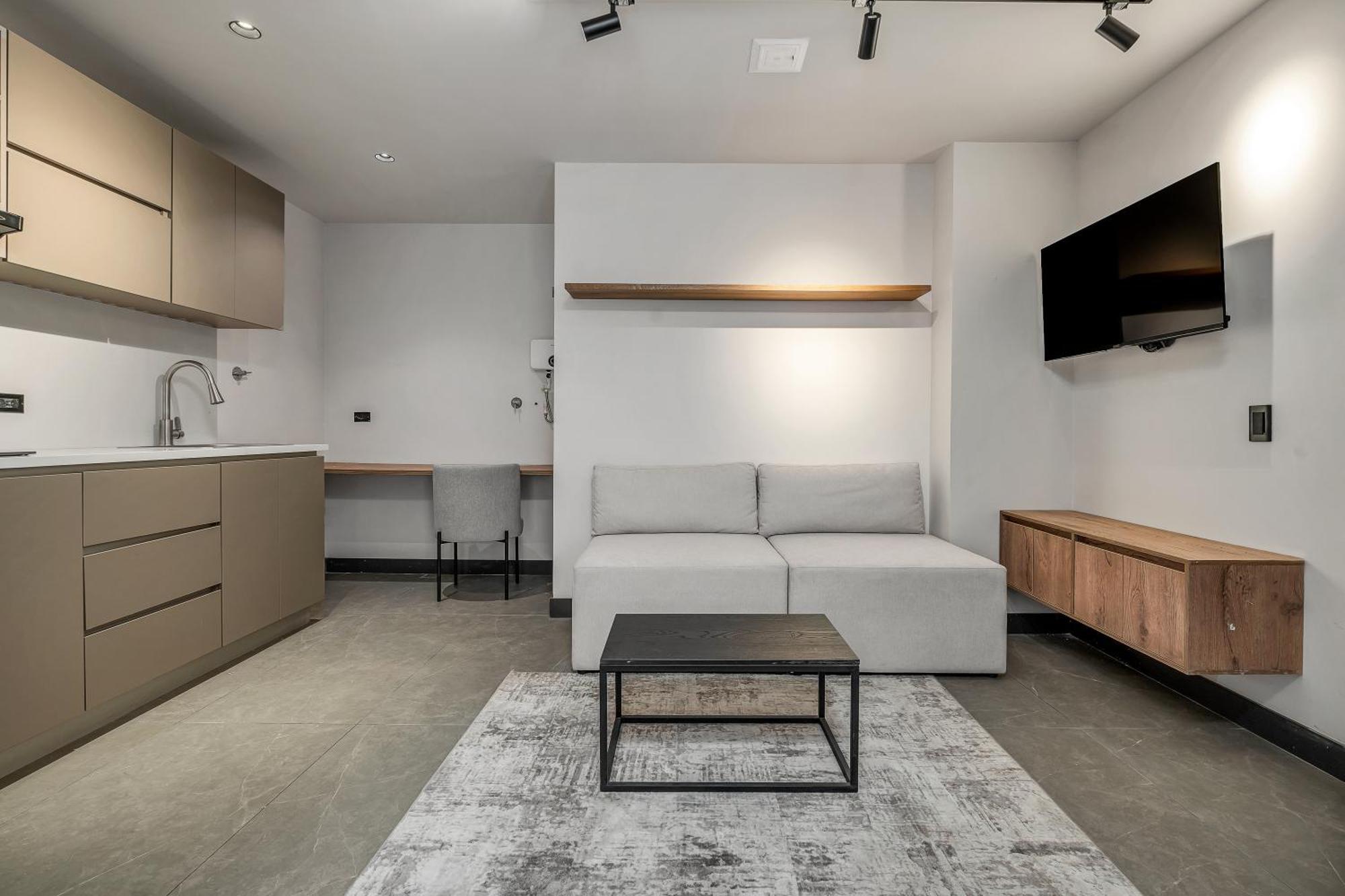 Housy Laureles Aparthotel *